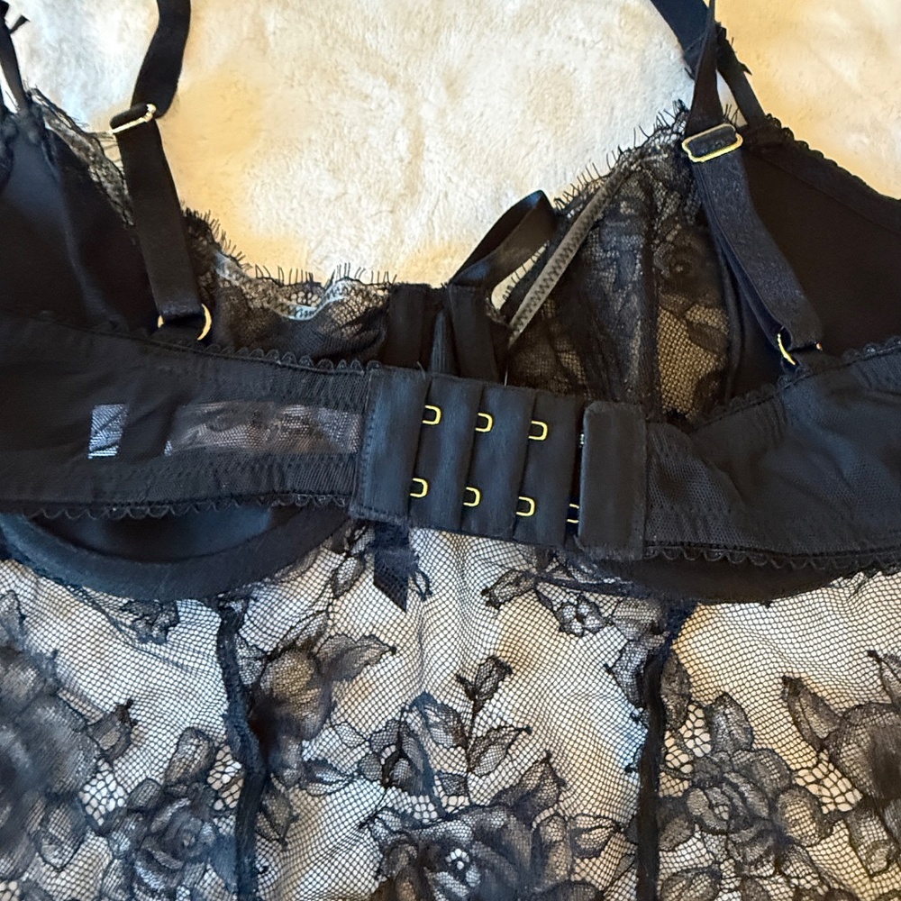 New! Victoria's Secret Very Sexy Wicked Unlined Rose Lace Babydoll 45896 - Picture 10 of 14